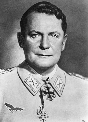 346px-Hermann_Göring_-_Röhr