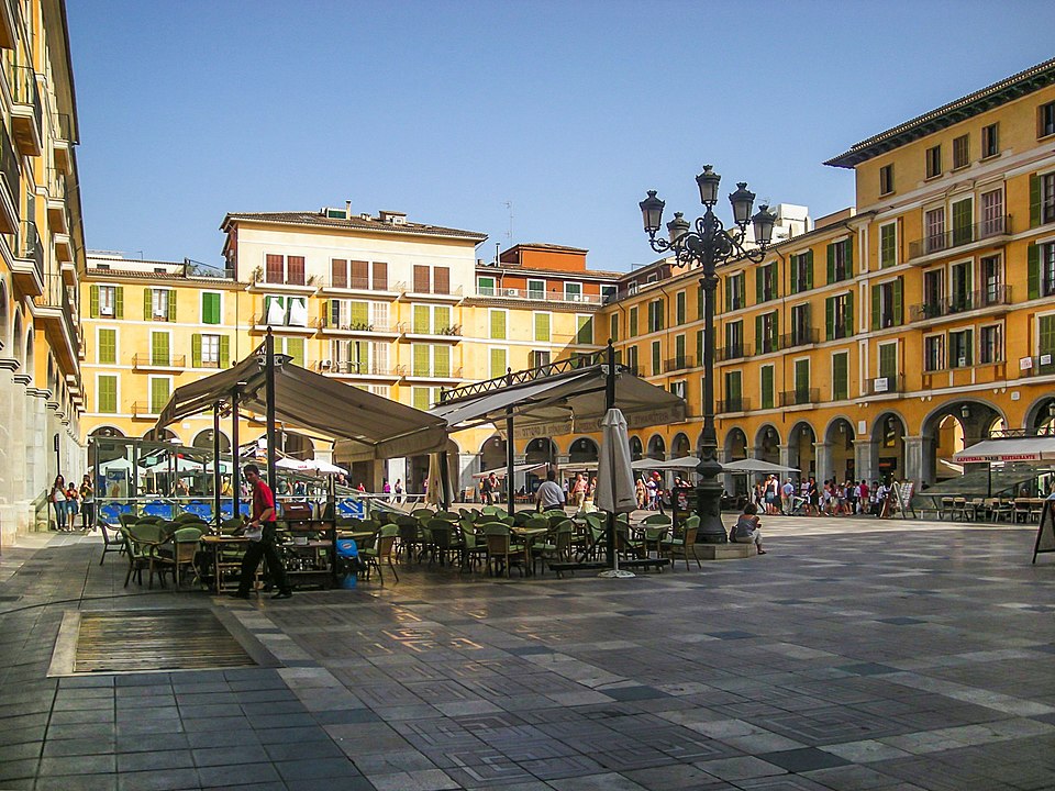 Plaza Mayor de Palma de Mallorca 